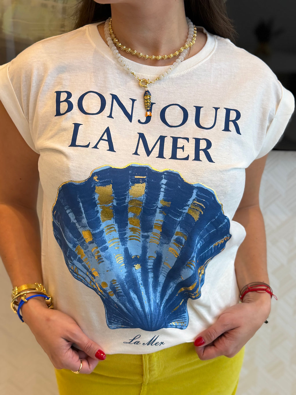 Seaside Shell Rolled Sleeve Tee